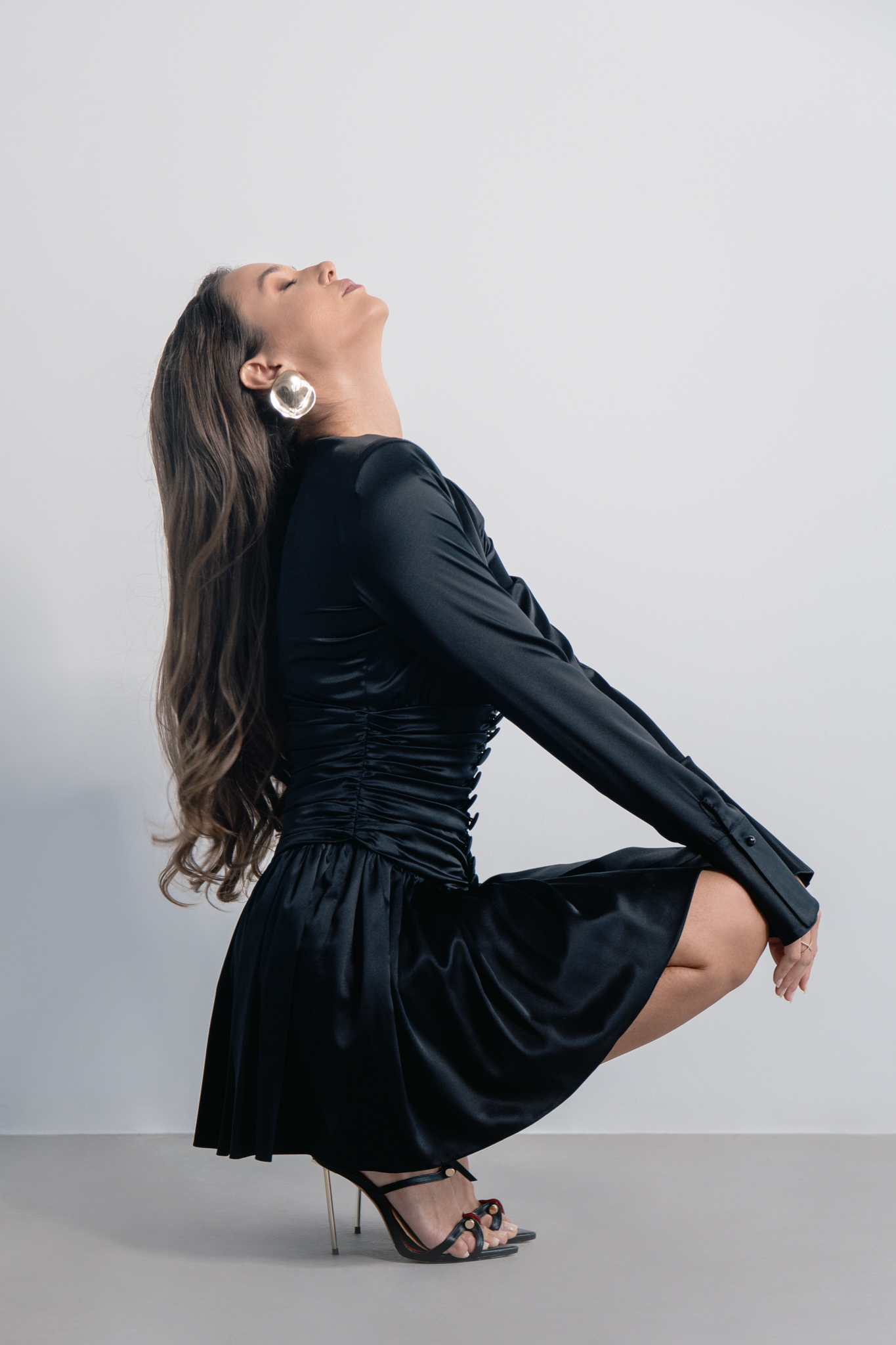 Liora - alternate view